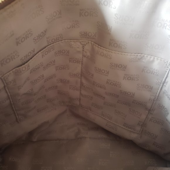 Michael Kors Tote Purse - Picture 4 of 4